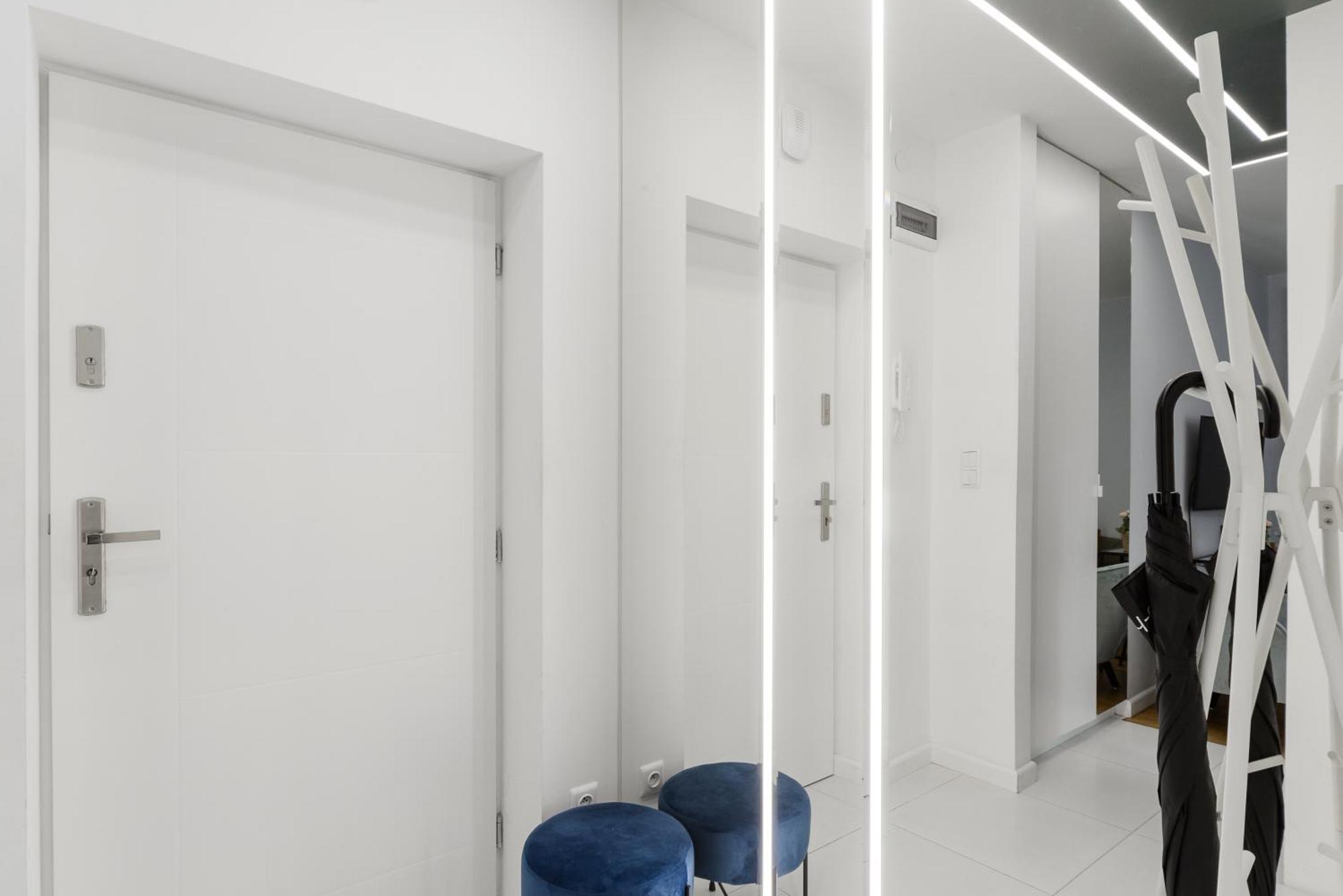Lumina Design Studios With Beautiful View Varsovia Exterior foto